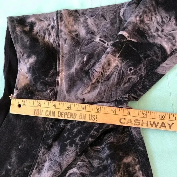 Tuff Athletics  Leggings - Picture 7 of 9